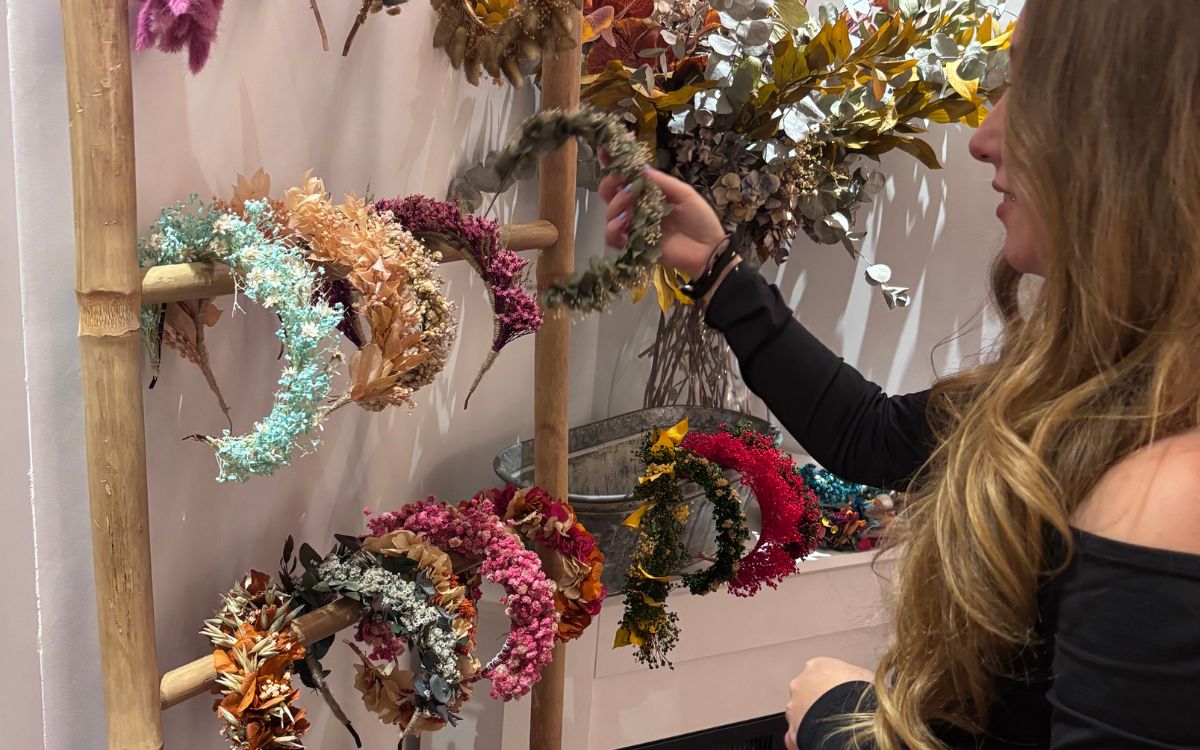 diademas de flores preservadas