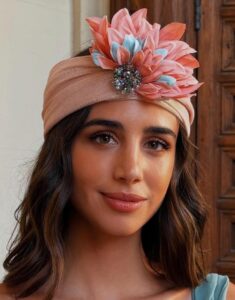 invitada-boda-turbante-elegante-madrid.jpg